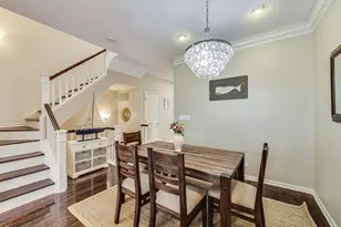 1351 W Altgeld St, Chicago, IL 60614 - Photo 8