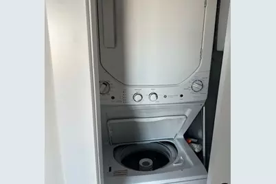 3204 N Clifton Avenue #402, Chicago, IL 60657 - Photo 12