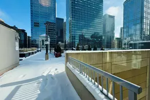 345 N La Salle Dr, Chicago, IL 60654 - Photo 4