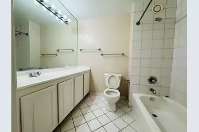 345 N Lasalle Drive #306, Chicago, IL 60654 - Photo 8