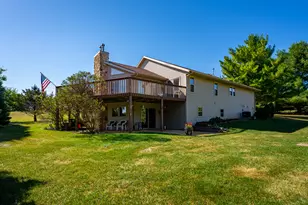 810 Southgate Dr, Davis, IL 61019 - Photo 36