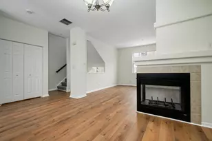 6126 Washington Ct, Morton Grove, IL 60053 - Photo 4