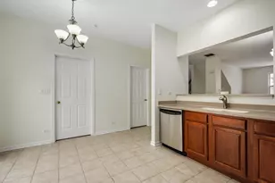 6126 Washington Ct, Morton Grove, IL 60053 - Photo 14