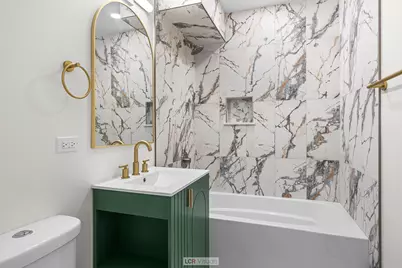 11055 S Avenue C, Chicago, IL 60617 - Photo 8