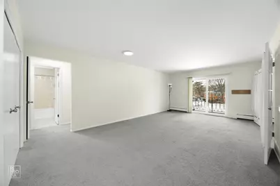 602 E Algonquin Road #207, Arlington Heights, IL 60005 - Photo 2