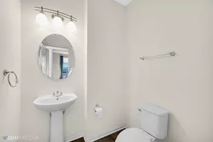 2159 Coral Ln, Glenview, IL 60026 - Photo 10