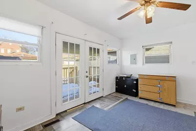 516 W 45th Place, Chicago, IL 60609 - Photo 6