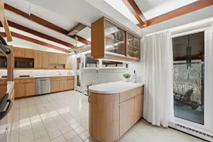 371 S St Marys Rd, Libertyville, IL 60048 - Photo 14