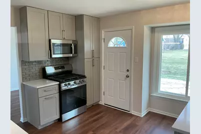 22607 Mission Drive, Richton Park, IL 60471 - Photo 4