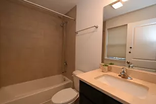 8602 Ferris Ave, Morton Grove, IL 60053 - Photo 12