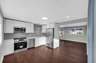 4423 189th St, Country Club Hills, IL 60478 - Photo 8