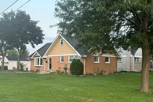 411 E Le Moyne Ave, Northlake, IL 60164 - Photo 1