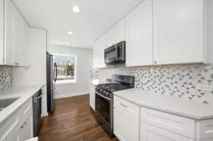 7518 Karlov Ave, Skokie, IL 60076 - Photo 14