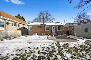 7518 Karlov Ave, Skokie, IL 60076 - Photo 26