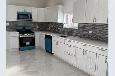 15351 S 3rd Avenue, Phoenix, IL 60426 - Photo 2