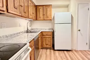 706 E Algonquin Rd, Arlington Heights, IL 60005 - Photo 8