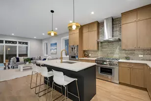 1029 N Winchester Ave, Chicago, IL 60612 - Photo 6