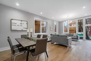 1029 N Winchester Ave, Chicago, IL 60612 - Photo 2