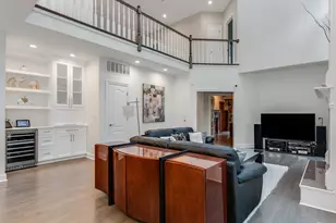 4N680 Ware Woods Dr, Saint Charles, IL 60175 - Photo 8