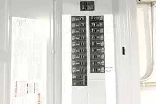 [Address not provided], Bellwood, IL 60104 - Photo 26