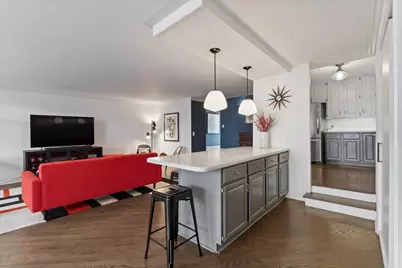 [Address not provided], Chicago, IL 60610 - Photo 10