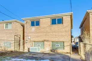 10154 S Emerald Ave, Chicago, IL 60628 - Photo 22