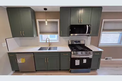 2608 W 97th Street, Evergreen Park, IL 60805 - Photo 12