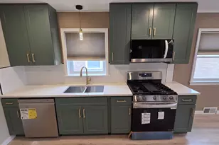 2608 W 97th St, Evergreen Park, IL 60805 - Photo 12