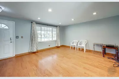 1601 Kingston Lane, Schaumburg, IL 60193 - Photo 6