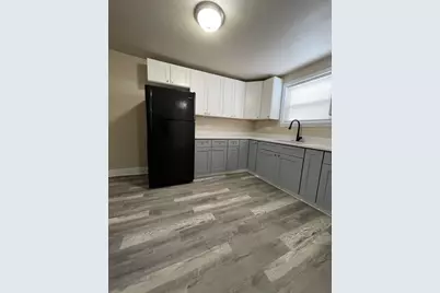 11634 S Princeton Avenue, Chicago, IL 60628 - Photo 4