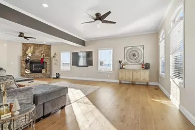 202 Comet Lane, Heyworth, IL 61745 - Photo 4