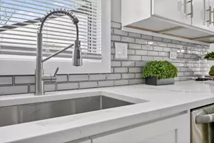 15502 Elm St, South Holland, IL 60473 - Photo 10