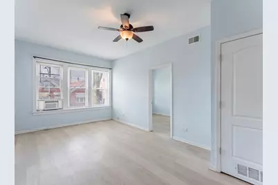 2749 S Trumbull Avenue, Chicago, IL 60623 - Photo 8