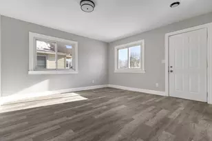 318 Elder Dr, Round Lake Park, IL 60073 - Photo 12