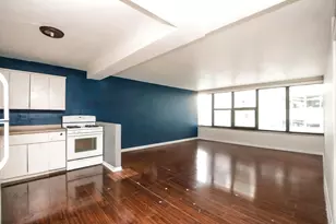 5801 N Sheridan Rd, Chicago, IL 60660 - Photo 2