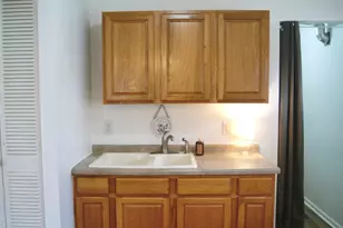 38 Surrey Rd, Montgomery, IL 60538 - Photo 4