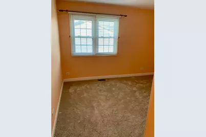 156 Brookside Drive, Glendale Heights, IL 60139 - Photo 10