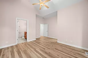 57 Northfield Terrace, Wheeling, IL 60090 - Photo 8