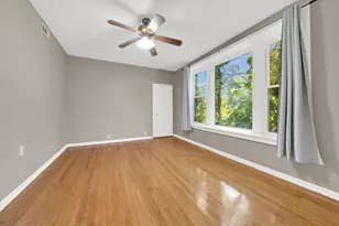 1121 W Columbia Ave, Chicago, IL 60626 - Photo 28