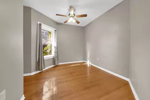 1121 W Columbia Ave, Chicago, IL 60626 - Photo 34