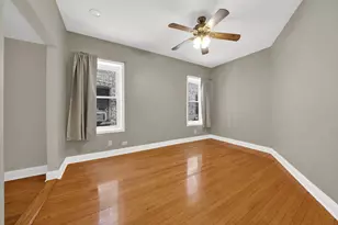1121 W Columbia Ave, Chicago, IL 60626 - Photo 38