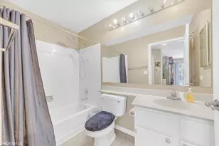 864 Lansing Ct, Vernon Hills, IL 60061 - Photo 18