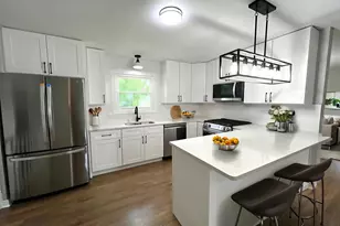 5115 Roberta Ln, Richton Park, IL 60471 - Photo 2