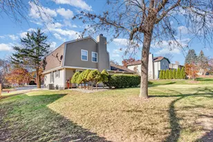 355 Crestwood Ct, Algonquin, IL 60102 - Photo 30