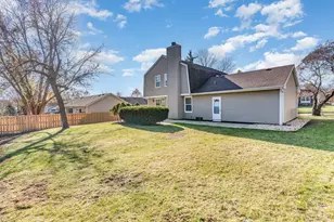 355 Crestwood Ct, Algonquin, IL 60102 - Photo 28