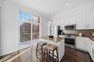 845 N May St, Chicago, IL 60642 - Photo 10