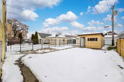 2507 S 57th Avenue, Cicero, IL 60804 - Photo 18