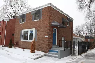 10030 S Luella Ave, Chicago, IL 60617 - Photo 1