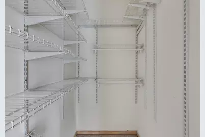 1423 W Cortez Street #2, Chicago, IL 60642 - Photo 16