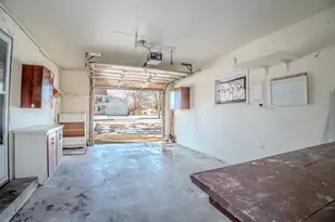 307 Hill Ave, North Aurora, IL 60542 - Photo 10